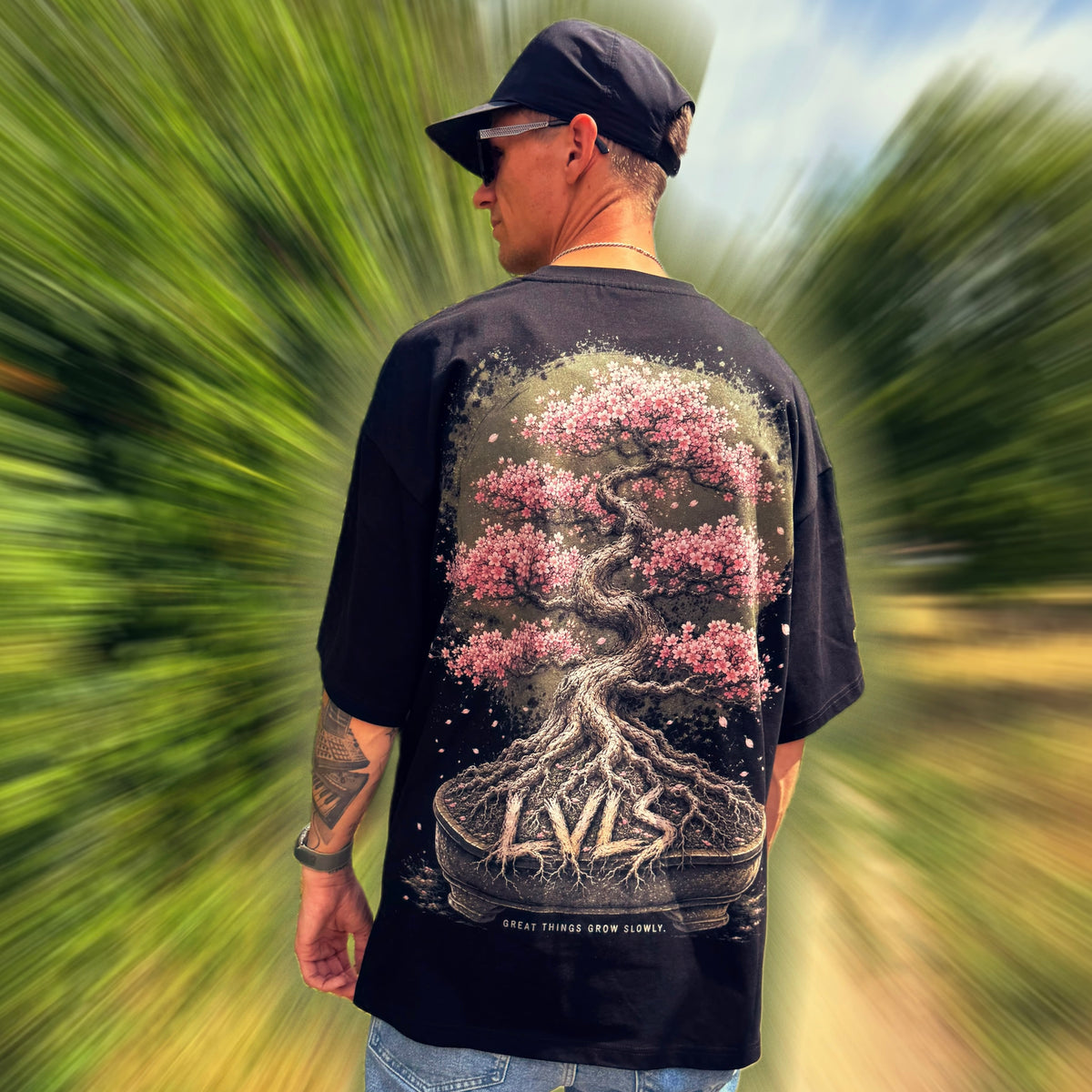 LVLS Oversized Shirt „Bonsai Blossom“ – Great Things Grow Slowly